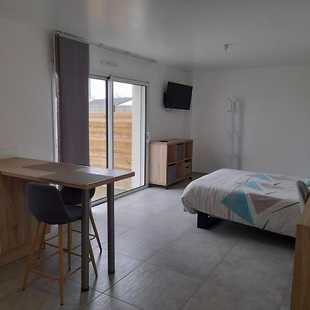 Studio Lumineux Avec Terrasse La Roche-sur-Yon Dış mekan fotoğraf