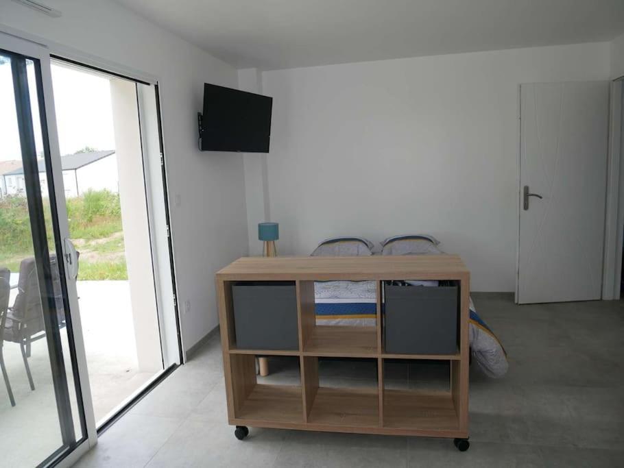 Studio Lumineux Avec Terrasse La Roche-sur-Yon Dış mekan fotoğraf